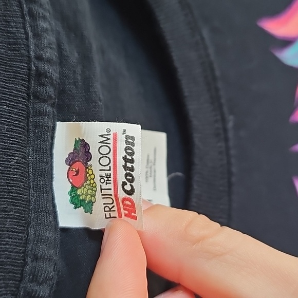 Alice In Wonderland Black Graphic T-Shirt Size Med. - Picture 3 of 5